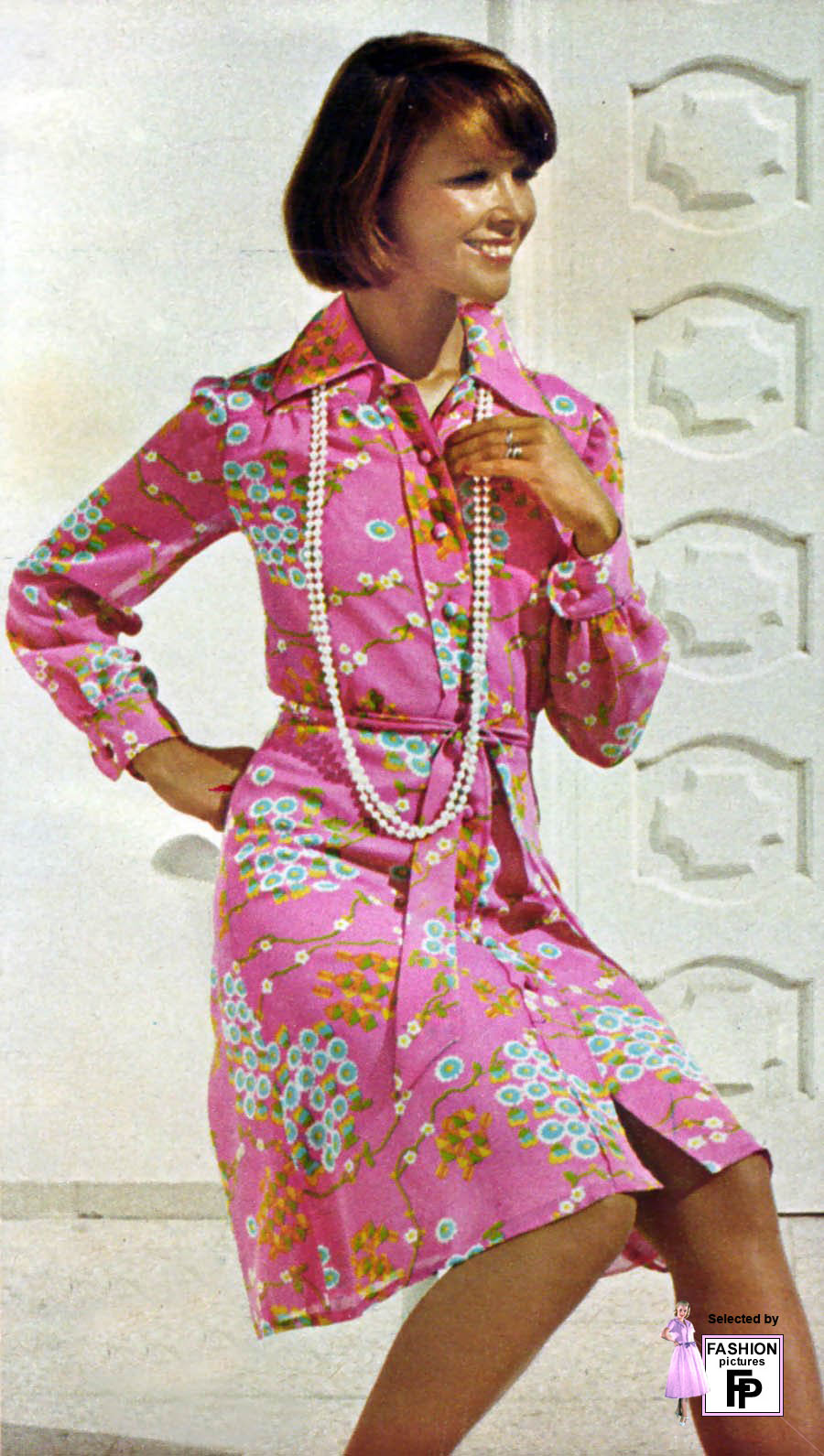 short skirts 1973  1973-1-qu-0003.jpg